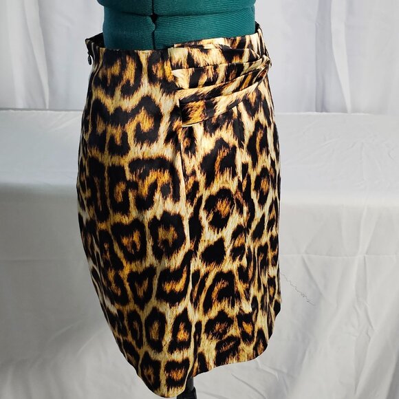 Roberto Cavalli Leopard Print Skirt – IT 40 (US 4–6) - Picture 8 of 9
